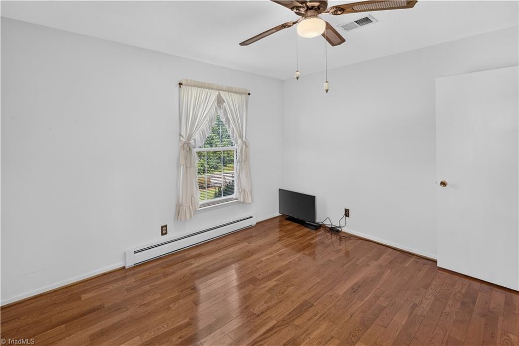 133 Burgundy Road