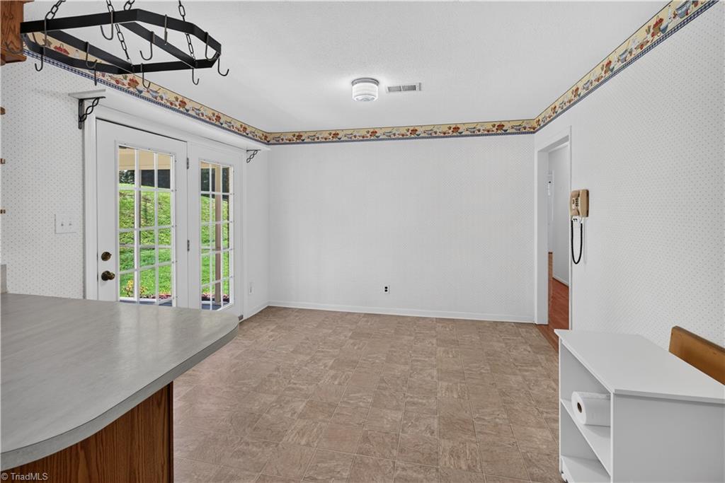 133 Burgundy Road