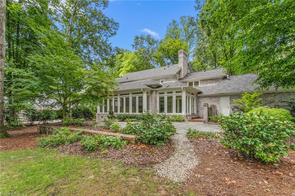402 Parkmont Drive