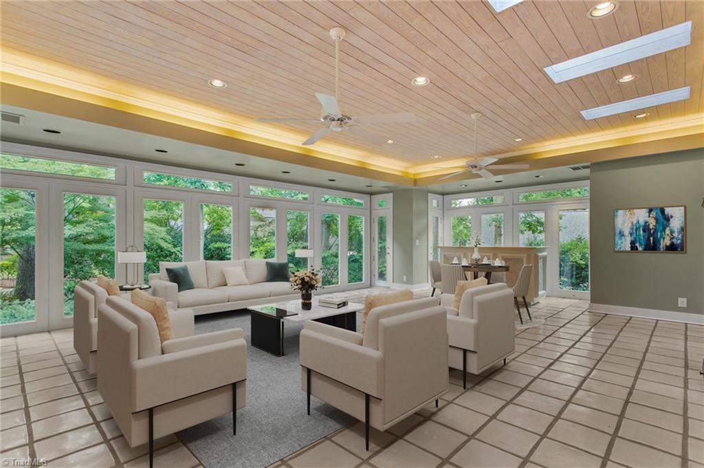402 Parkmont Drive