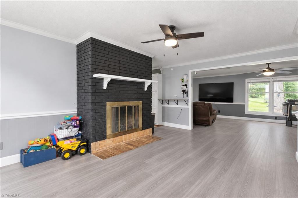 1200 Quail Hollow Road