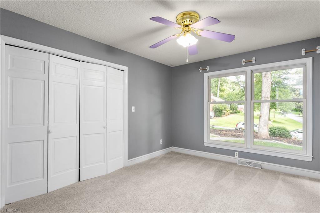 1200 Quail Hollow Road