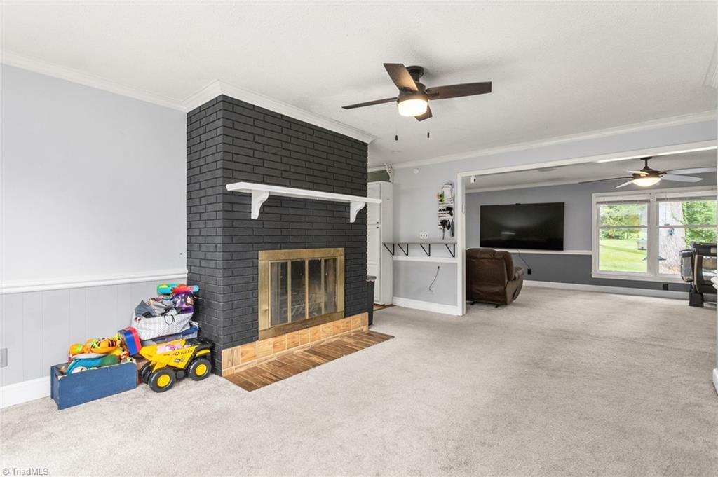 1200 Quail Hollow Road