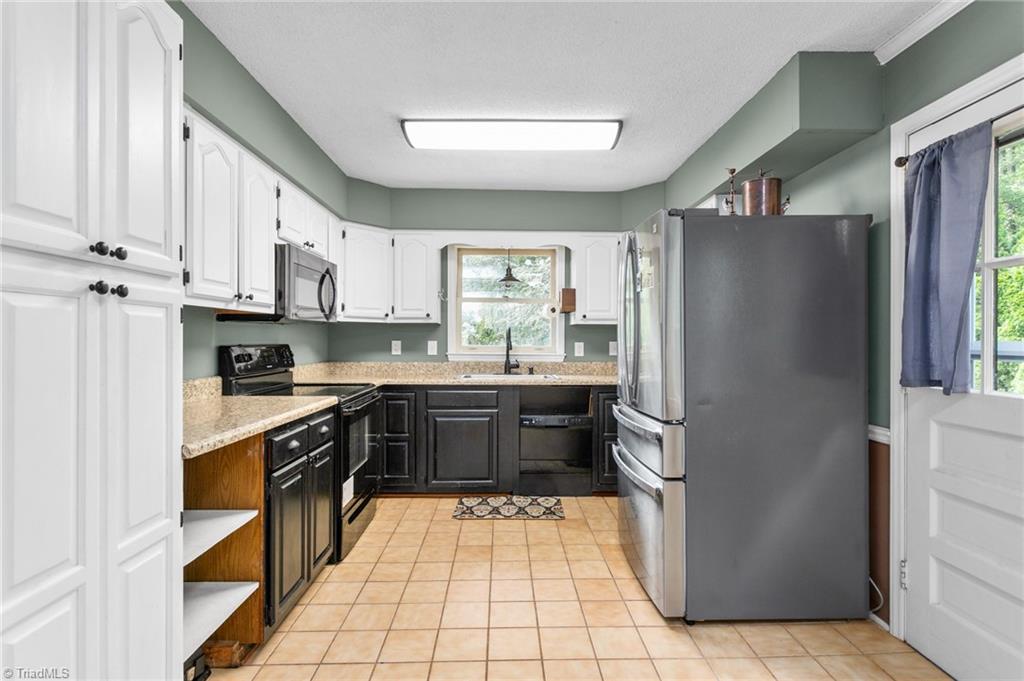1200 Quail Hollow Road