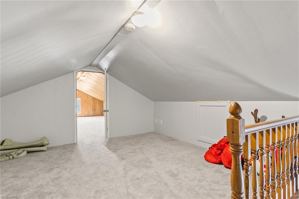1200 Quail Hollow Road