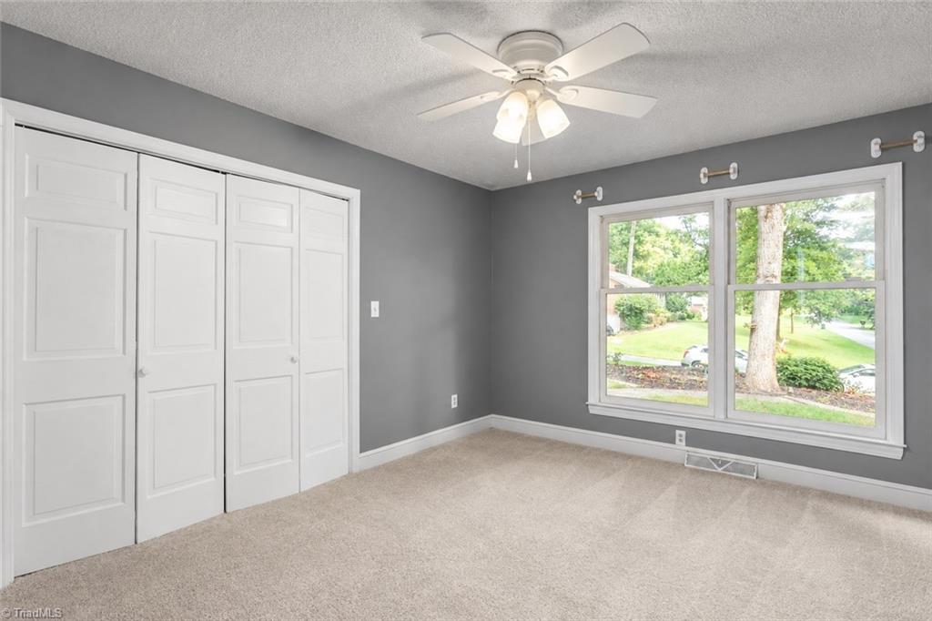 1200 Quail Hollow Road