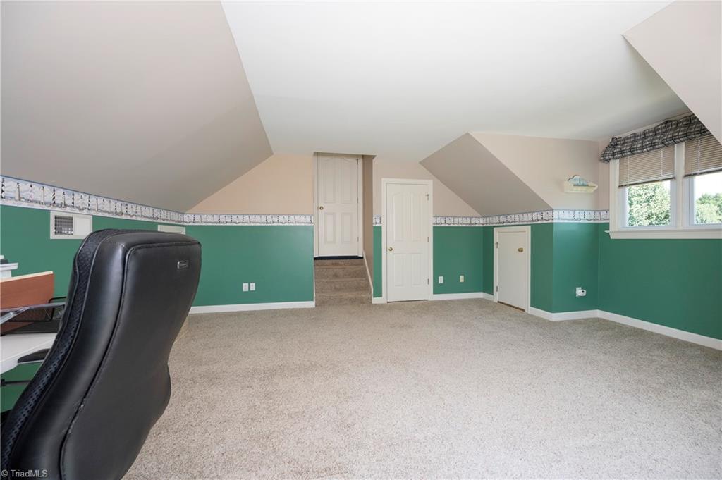 111 Lonetree Court