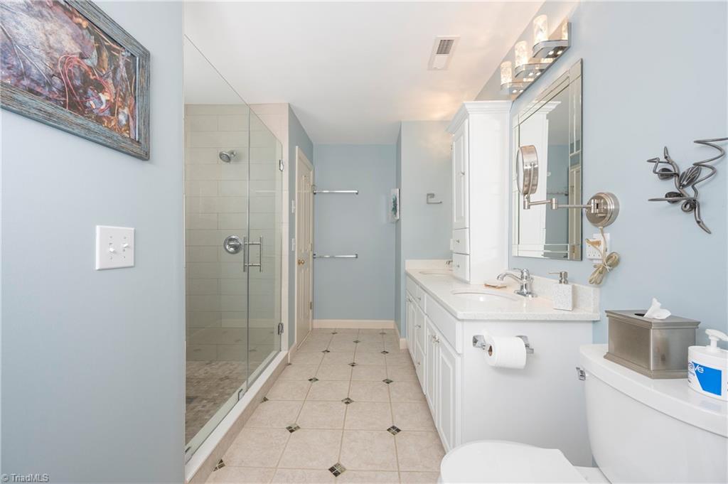111 Lonetree Court