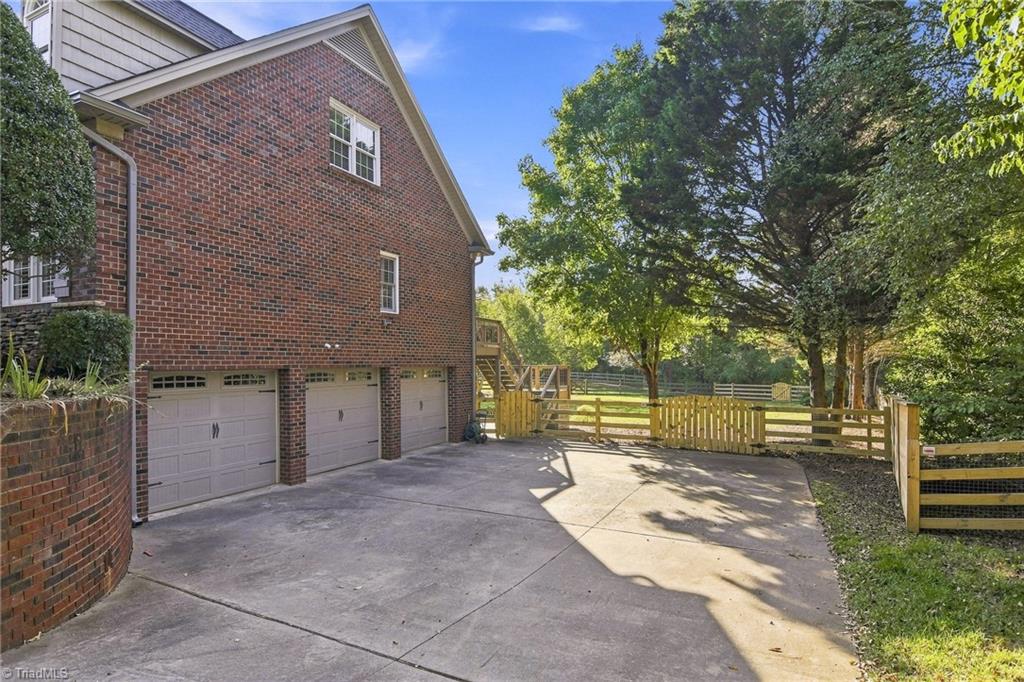 4610 Century Oaks Lane, Winston-Salem