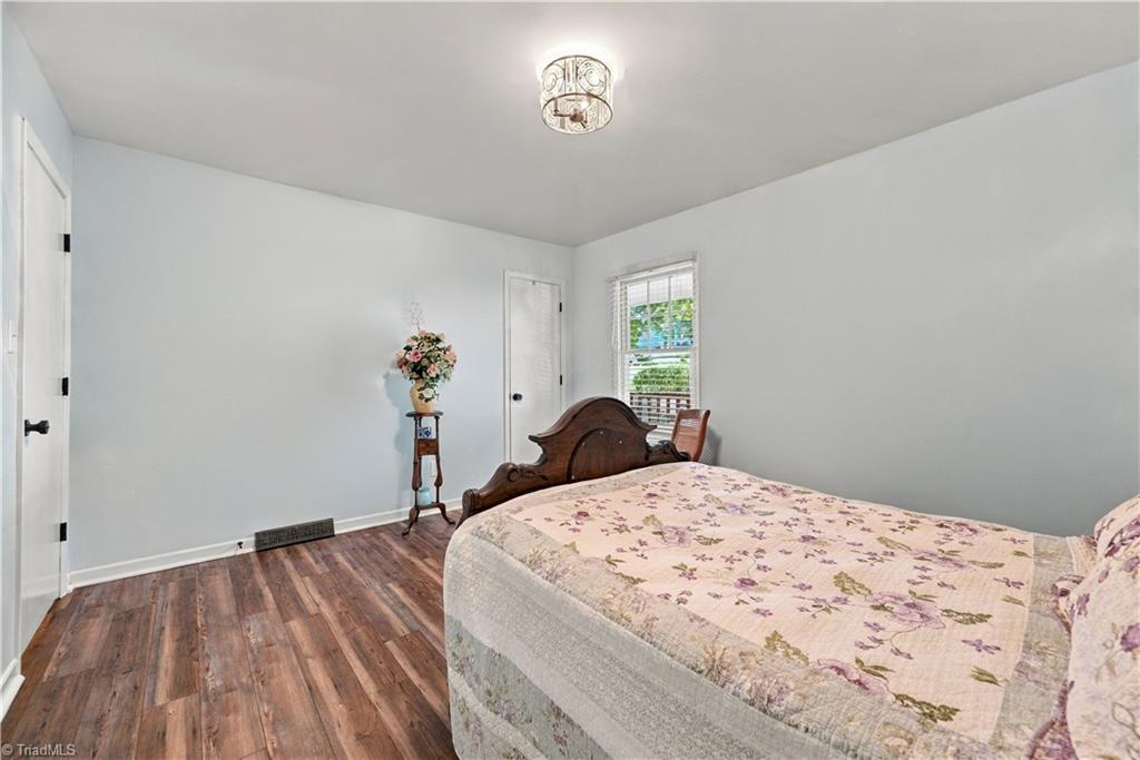 370 Tamworth Drive