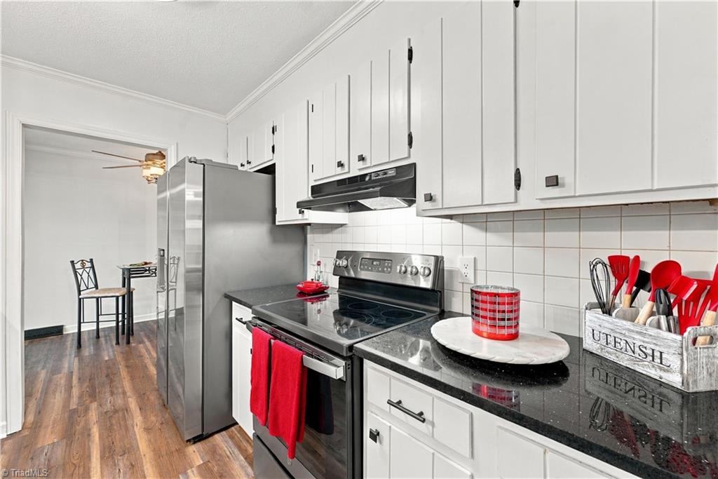 370 Tamworth Drive