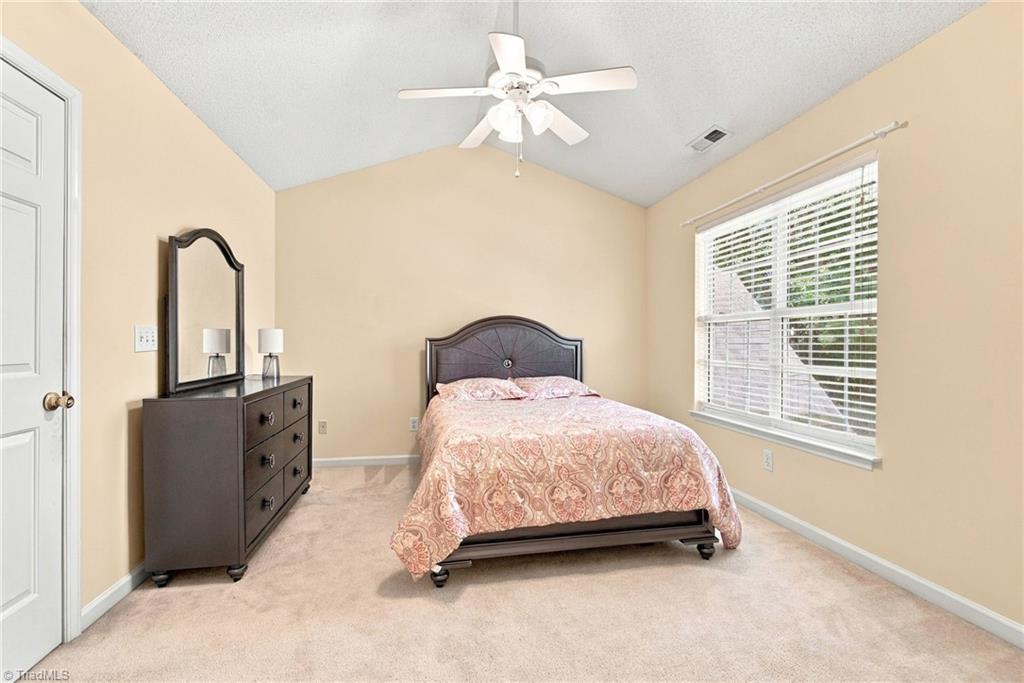 5038 Bartholomews Lane