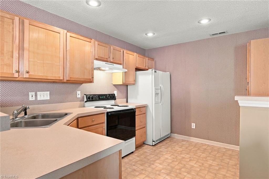 5038 Bartholomews Lane