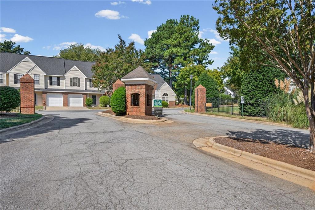 5038 Bartholomews Lane