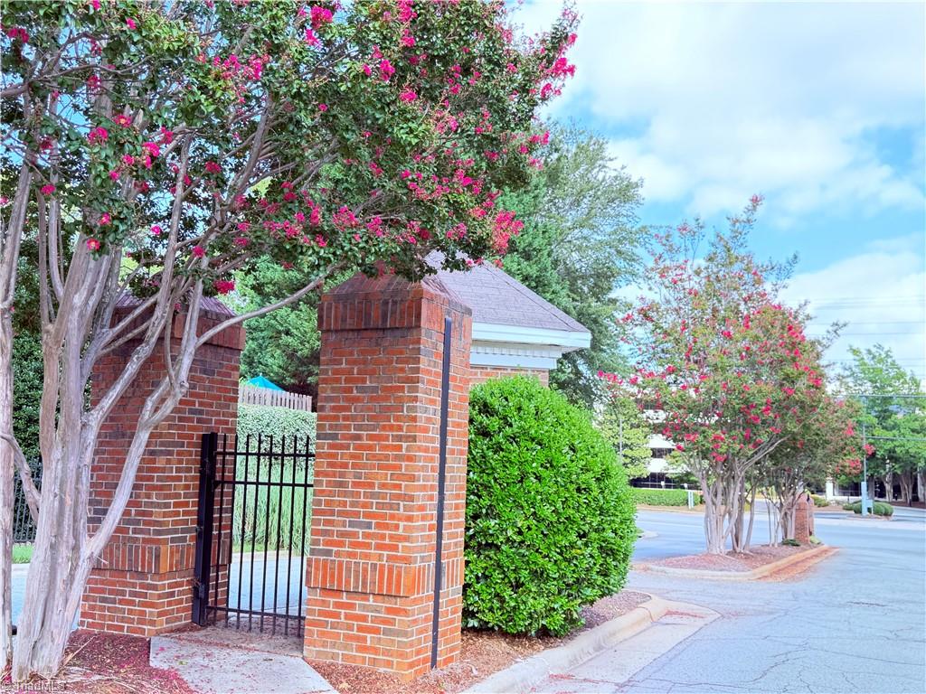 5038 Bartholomews Lane
