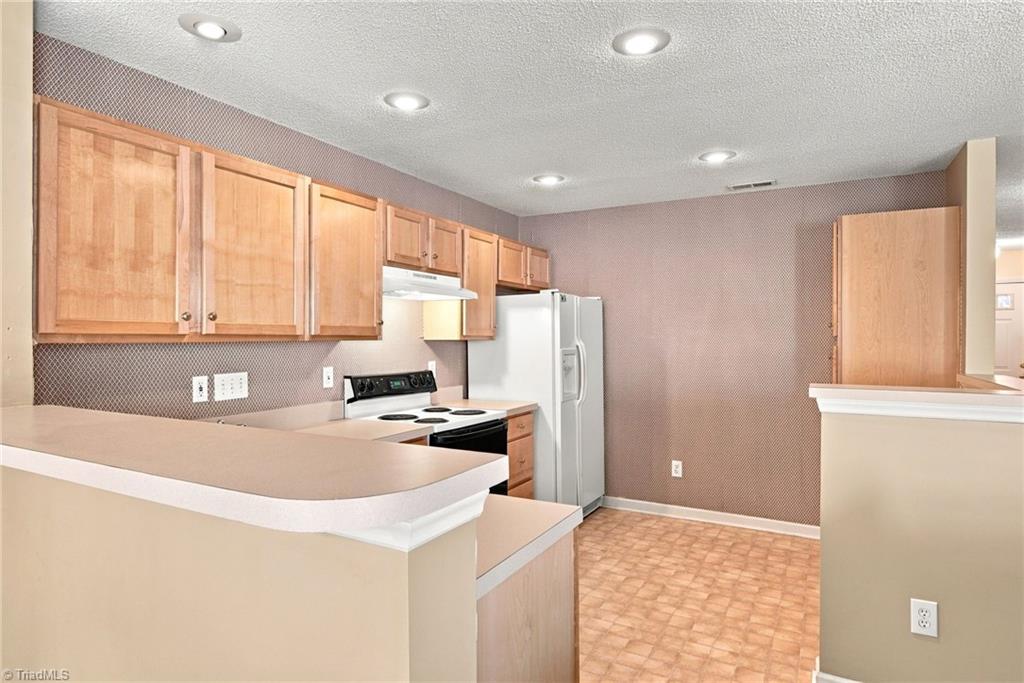 5038 Bartholomews Lane