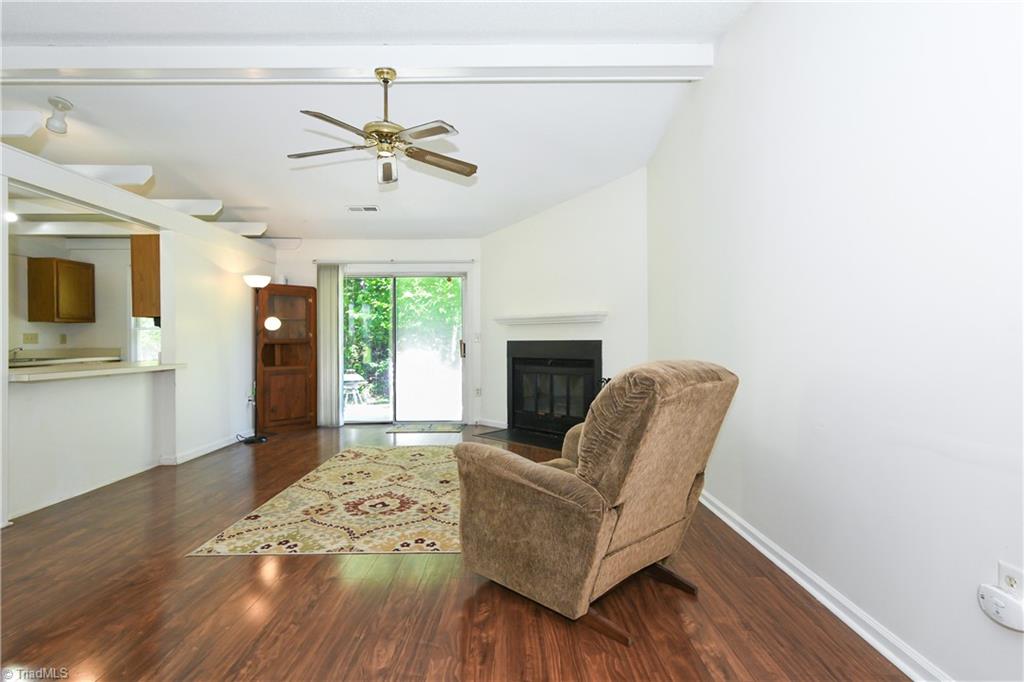 3307 Twin Brooks Drive