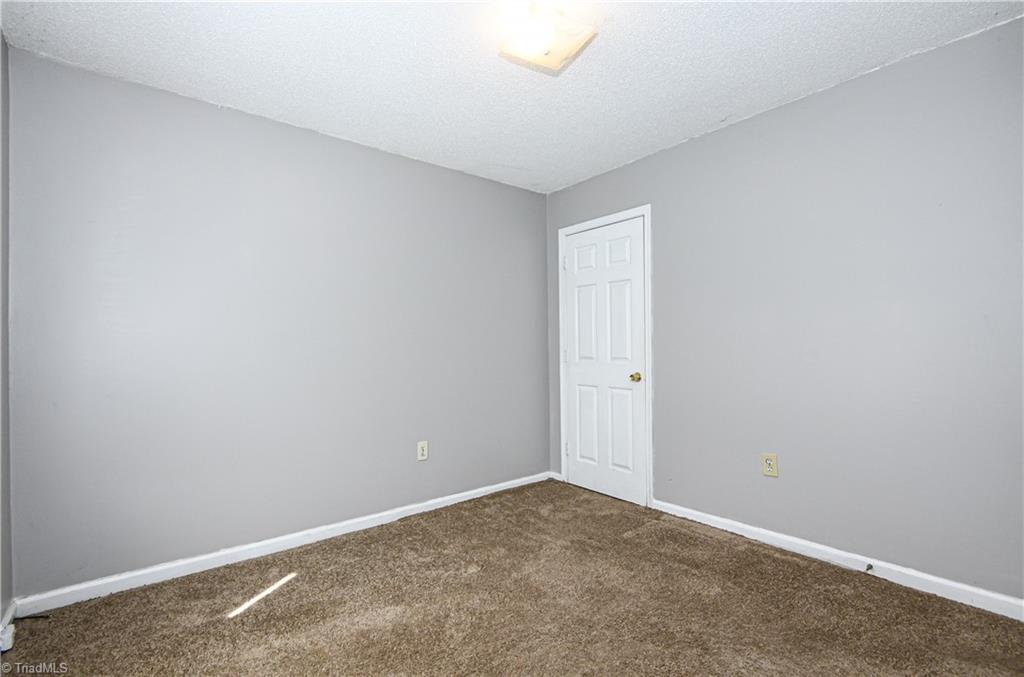 3307 Twin Brooks Drive