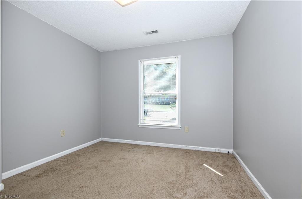 3307 Twin Brooks Drive