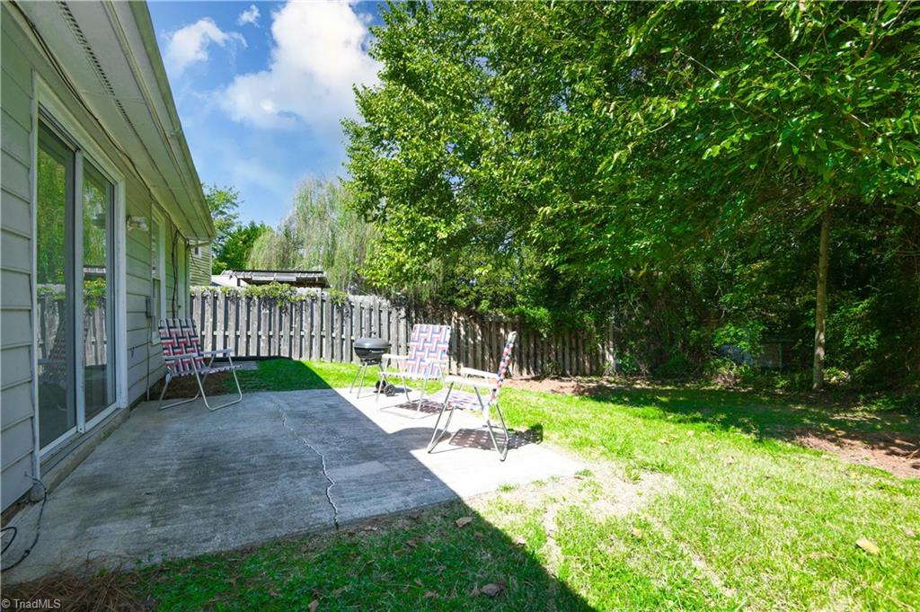 3307 Twin Brooks Drive