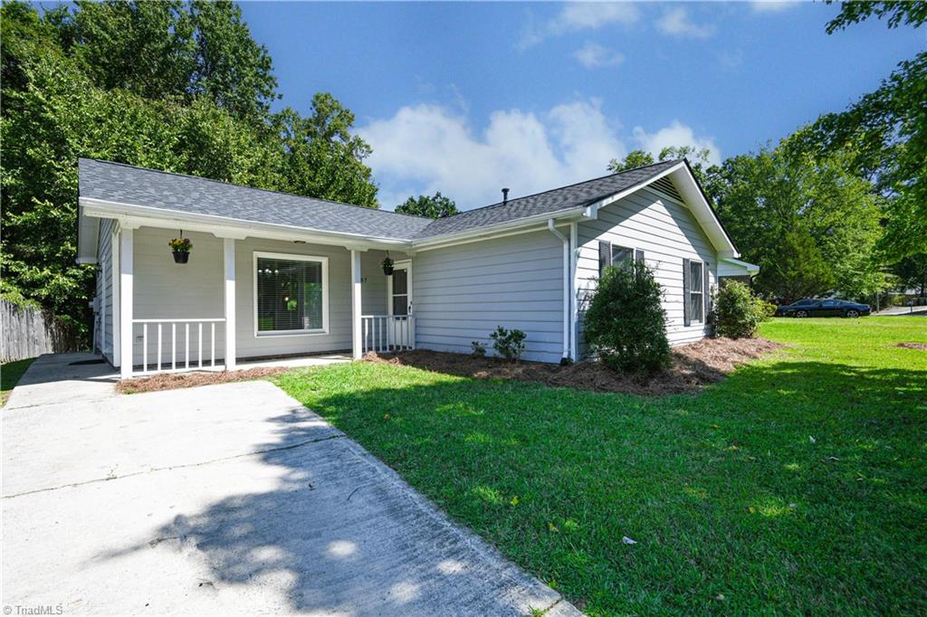 3307 Twin Brooks Drive