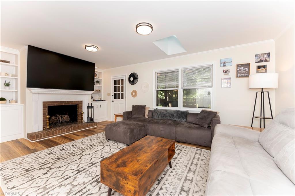 4320 Woodbourne Drive