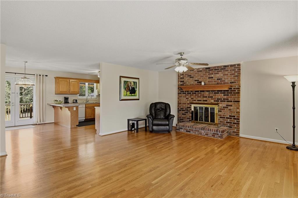 2301 Griffith Road, Winston-Salem