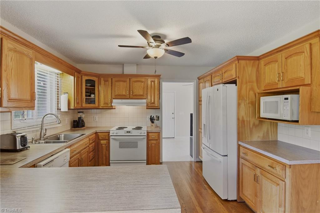 2301 Griffith Road, Winston-Salem