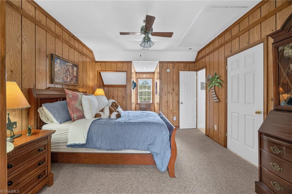 5734 Ogburn Stables Road