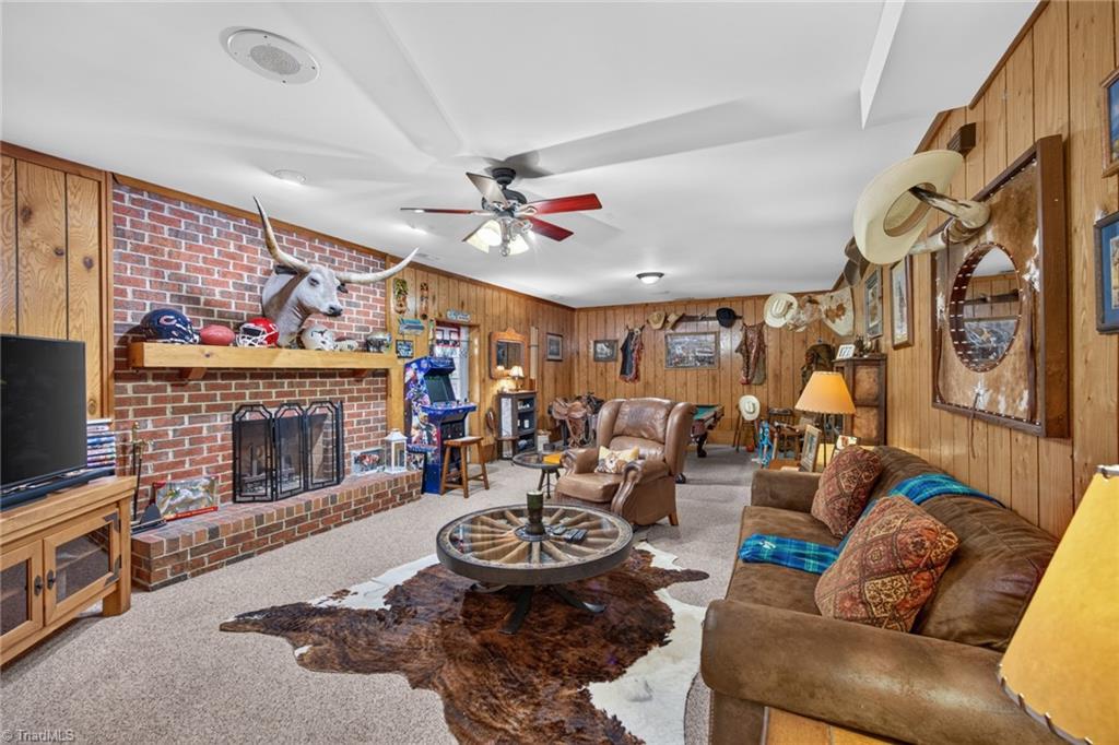 5734 Ogburn Stables Road