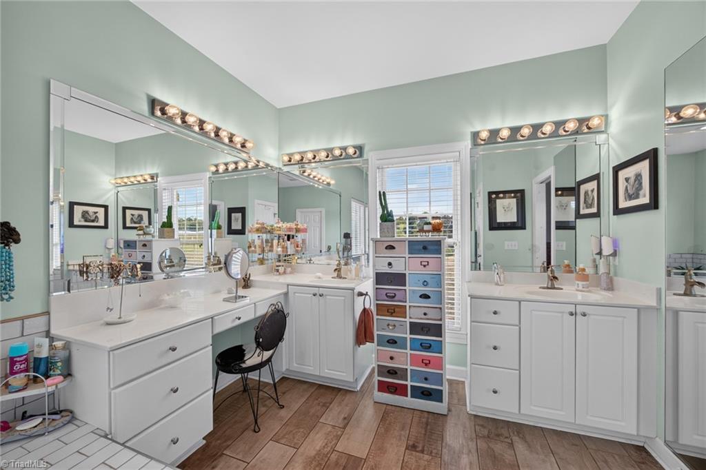 5734 Ogburn Stables Road
