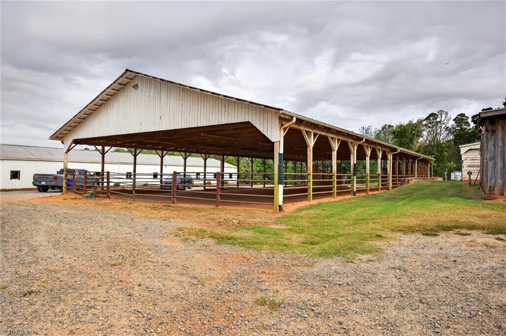5734 Ogburn Stables Road
