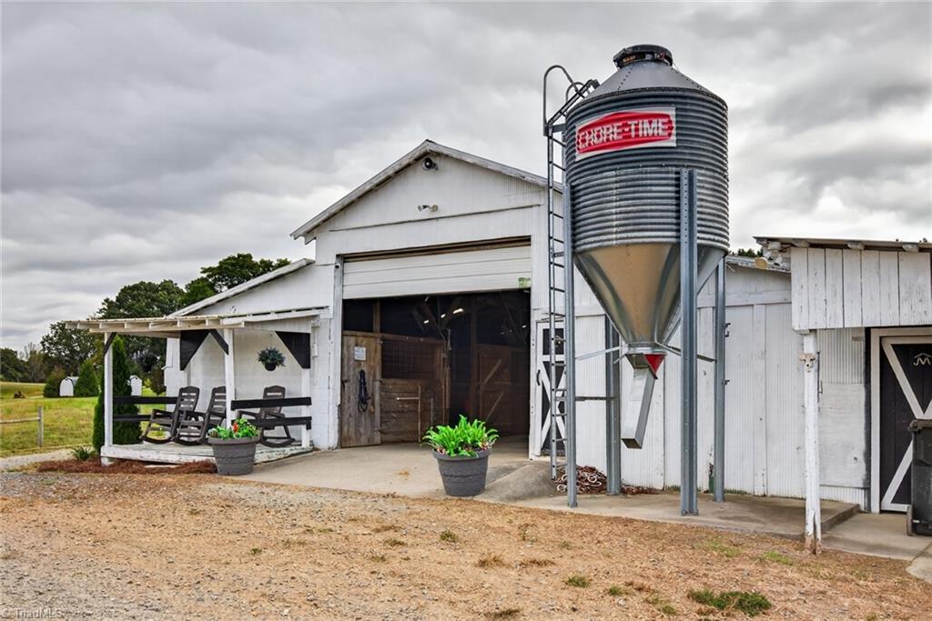 5734 Ogburn Stables Road