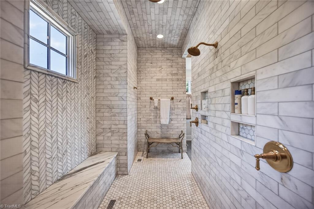 6626 Bright Water Lane