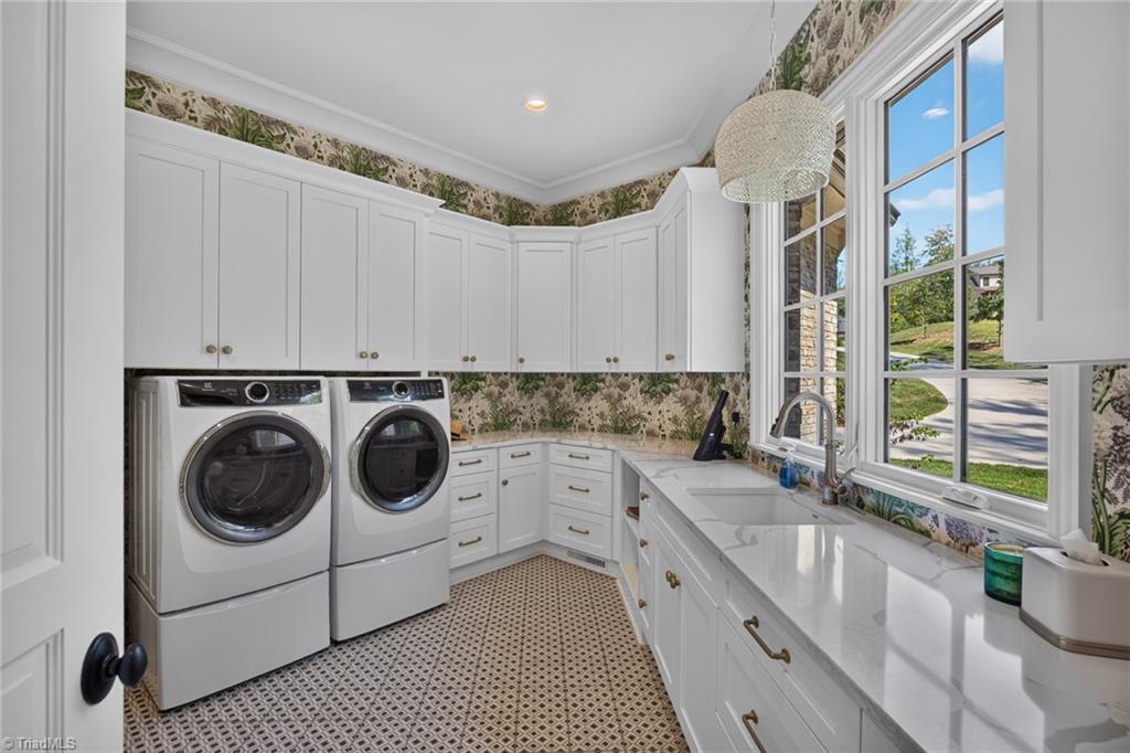 6626 Bright Water Lane
