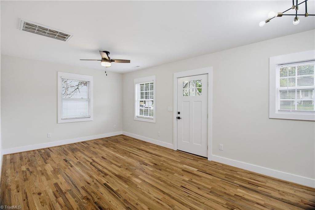2609 S Main Street, Winston-Salem