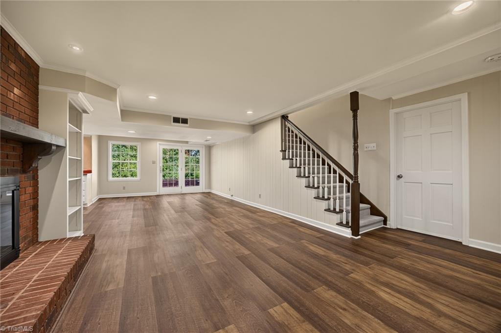 805 Chartwell Circle, Winston-Salem