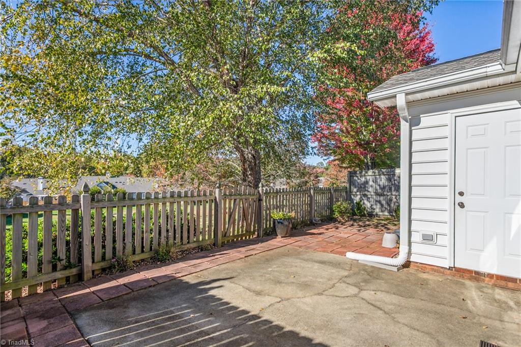 61 Mansfield Circle