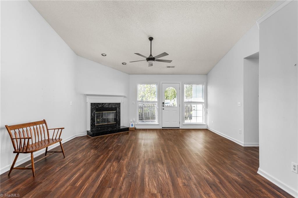 61 Mansfield Circle