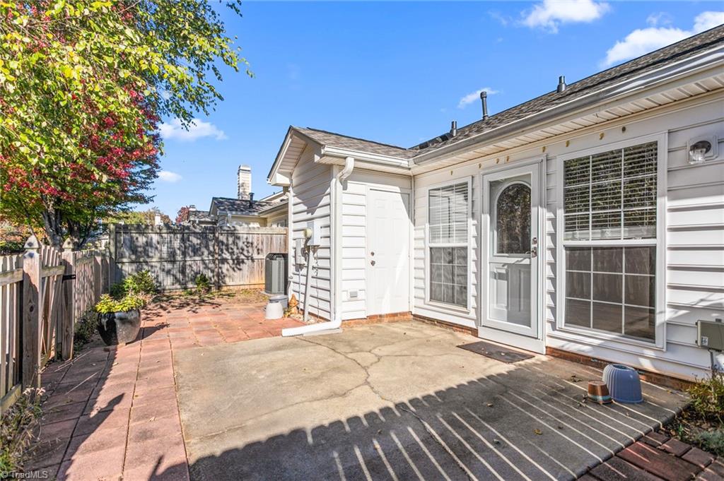 61 Mansfield Circle