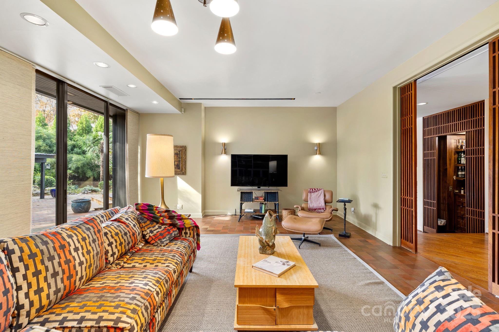 2850 Galsworthy Drive