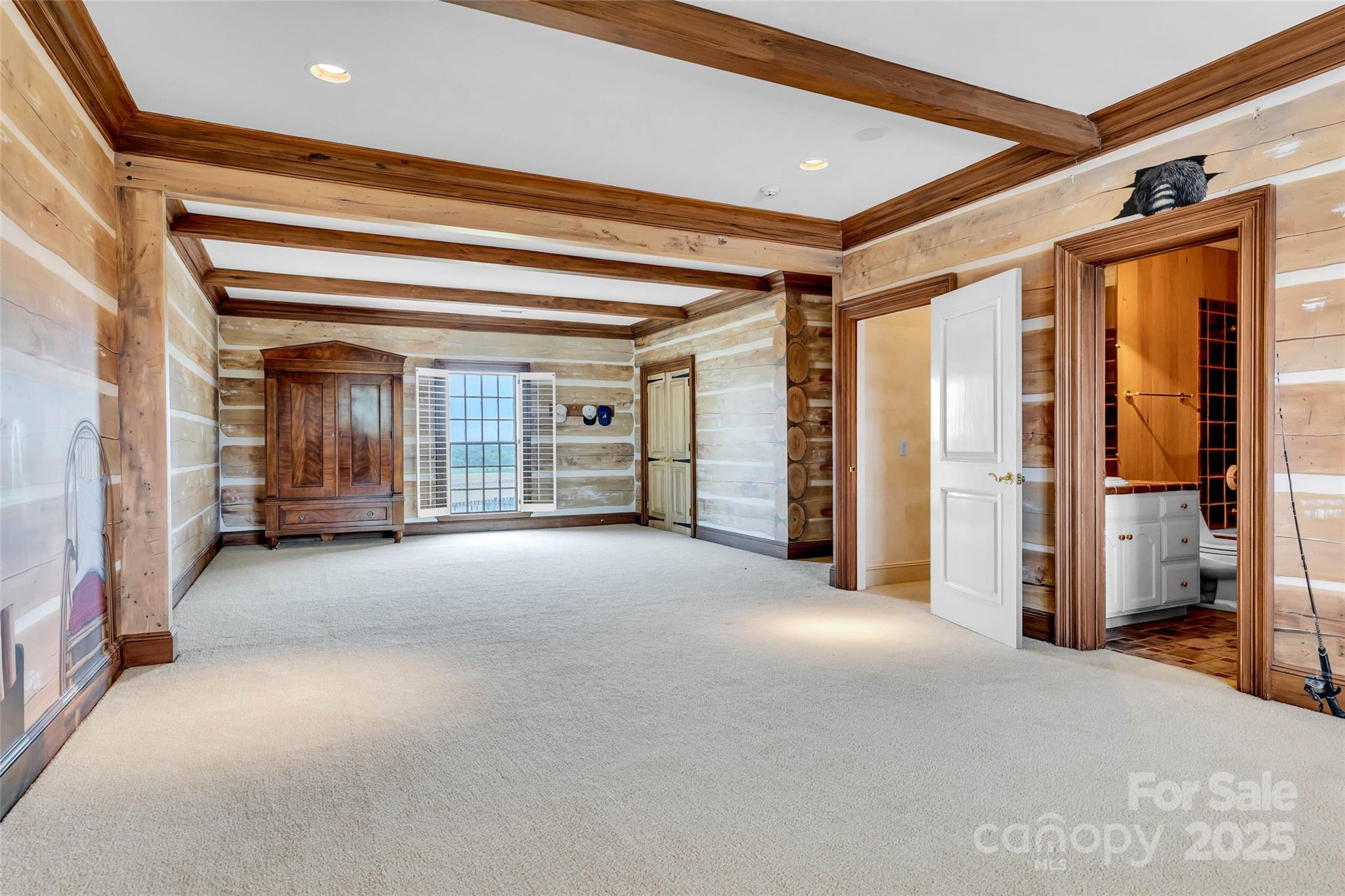 1100 Glen Oaks Drive