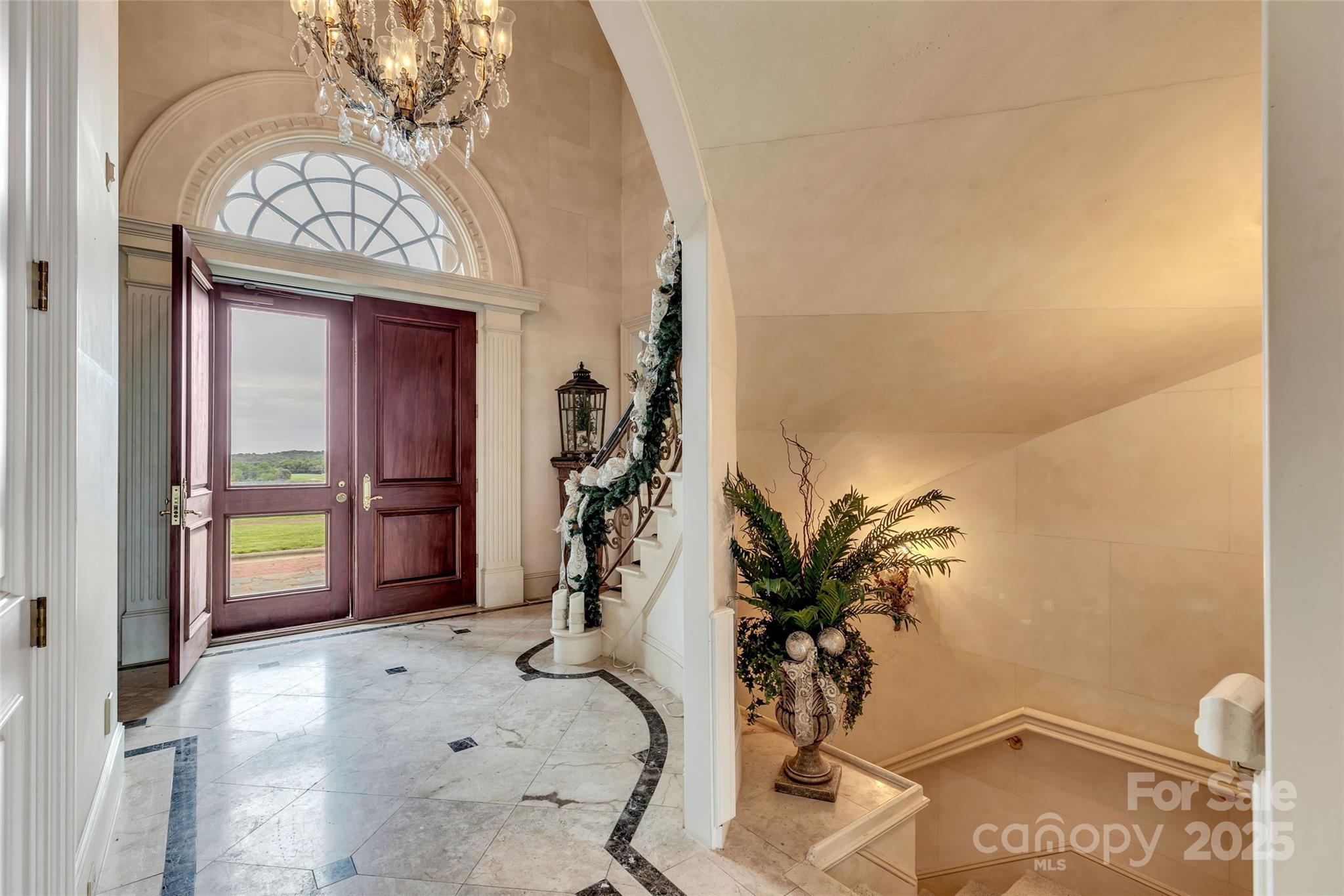 1100 Glen Oaks Drive