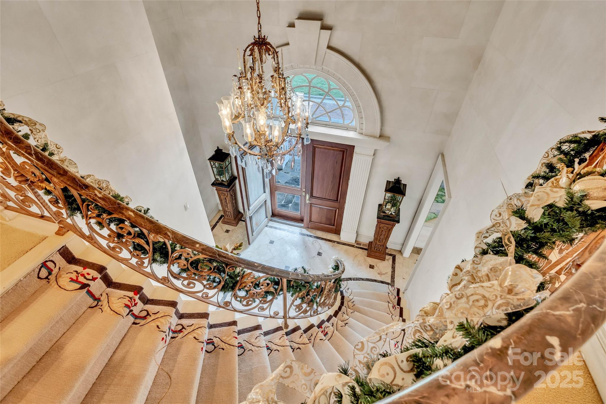 1100 Glen Oaks Drive