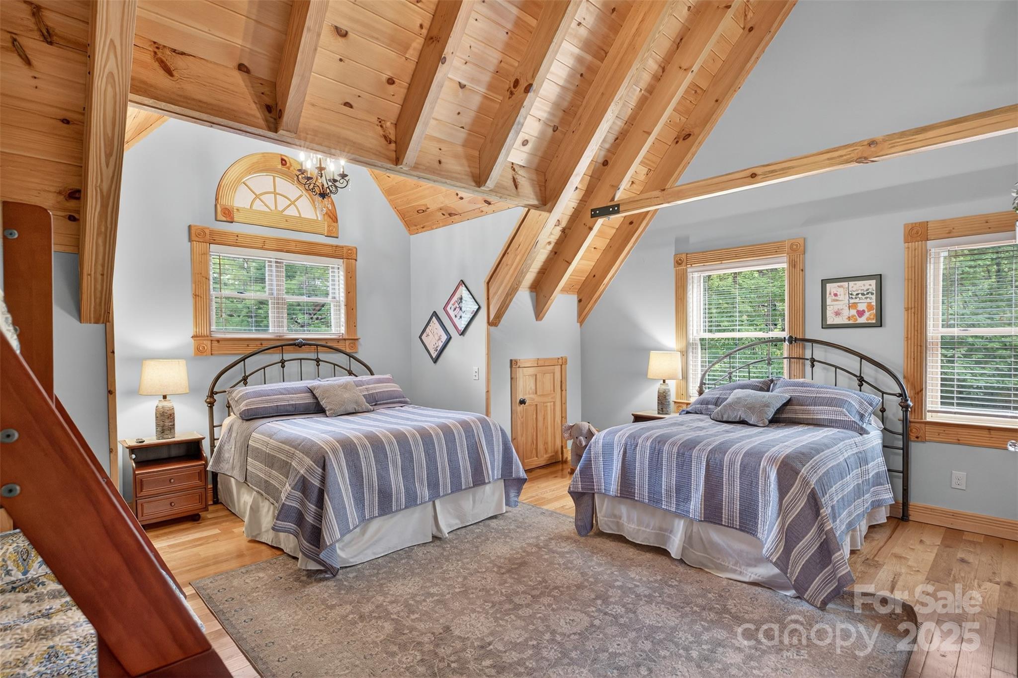 904 Bryan Hollow Road