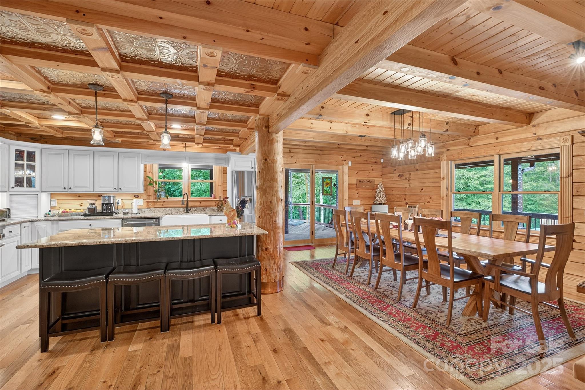 904 Bryan Hollow Road