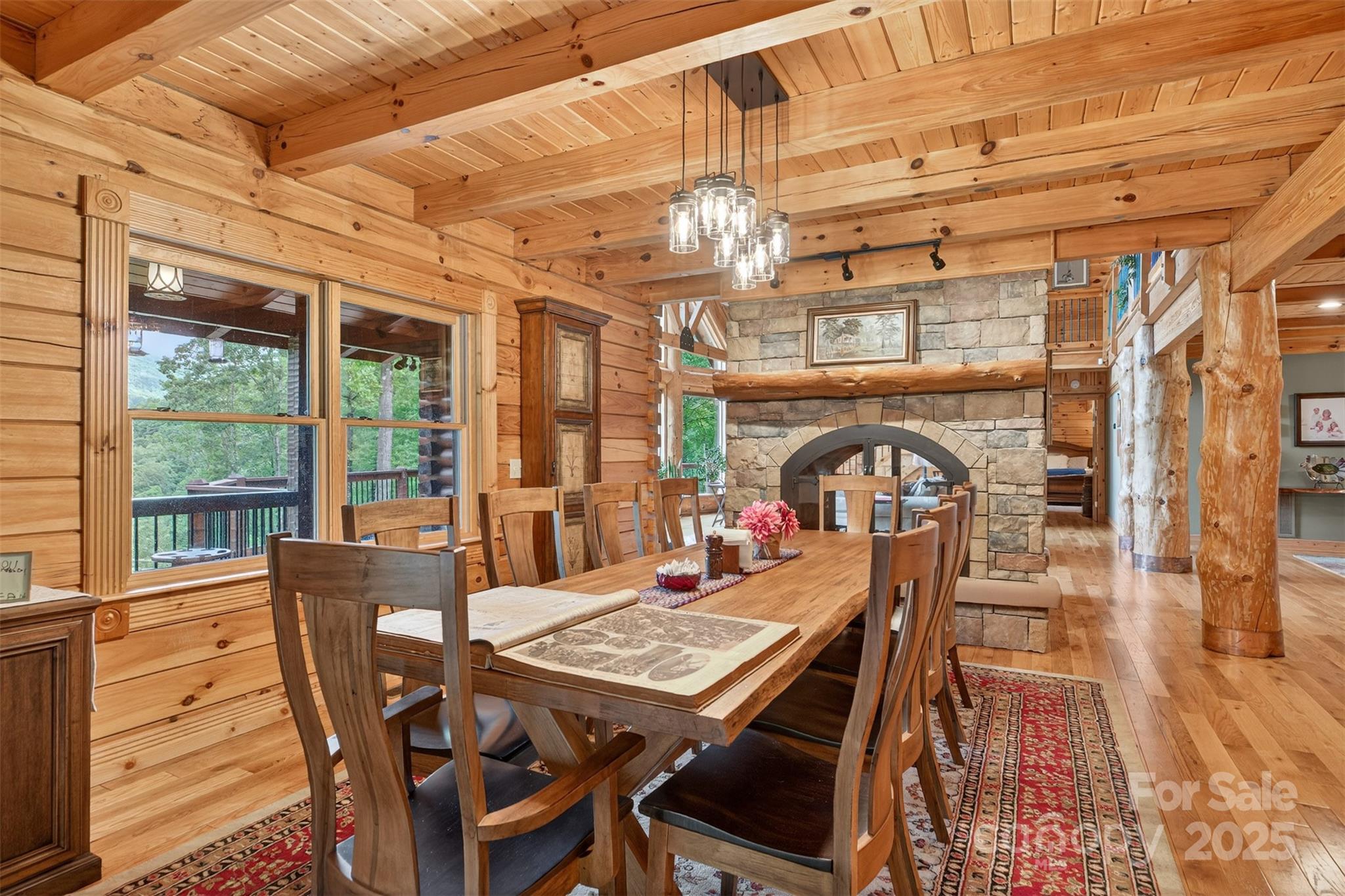 904 Bryan Hollow Road