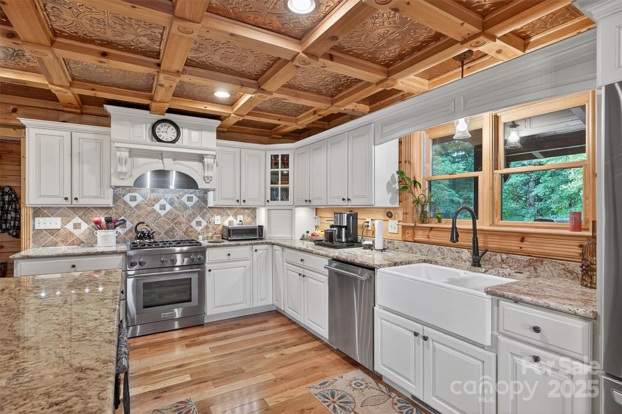 904 Bryan Hollow Road