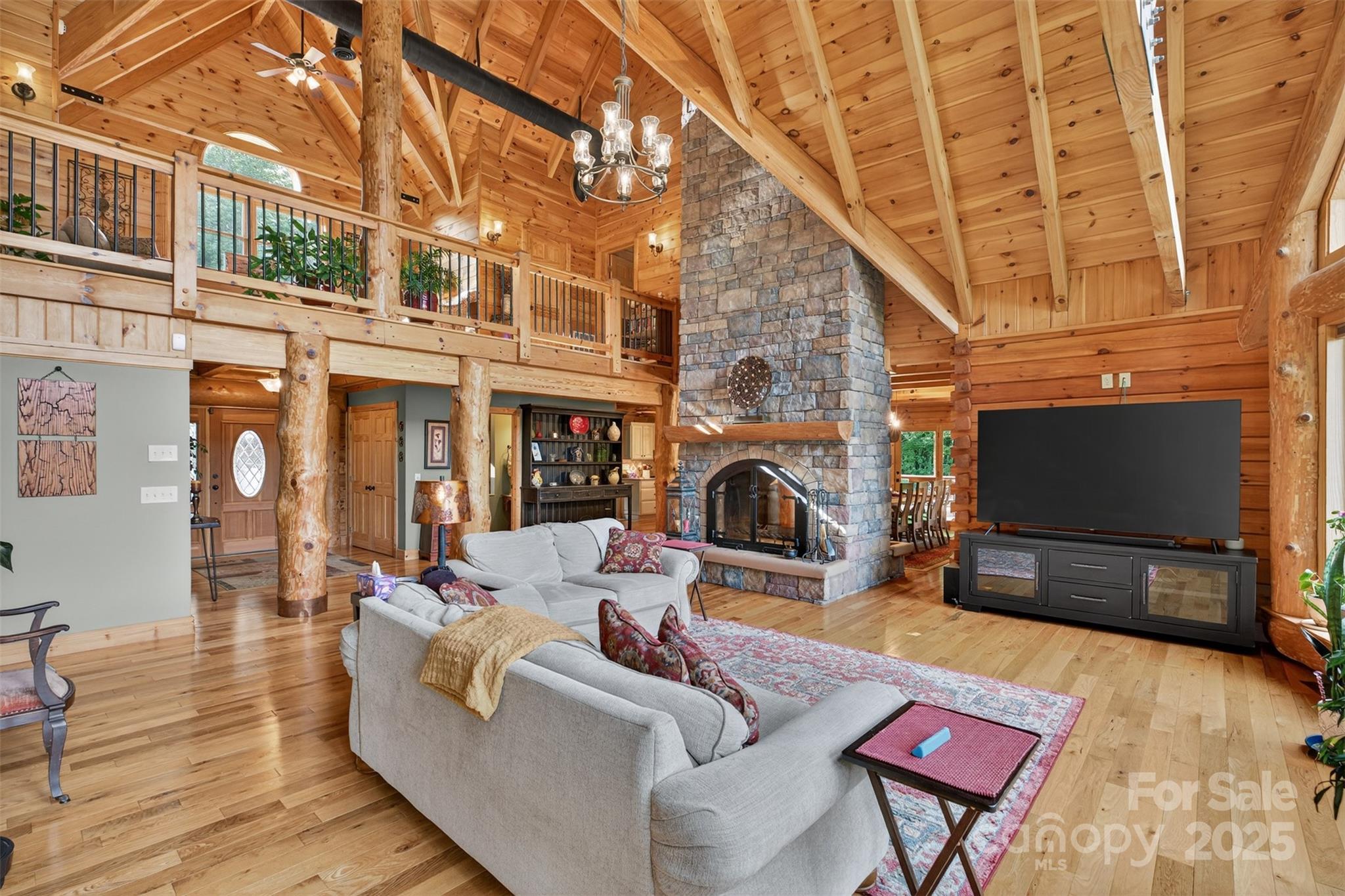 904 Bryan Hollow Road