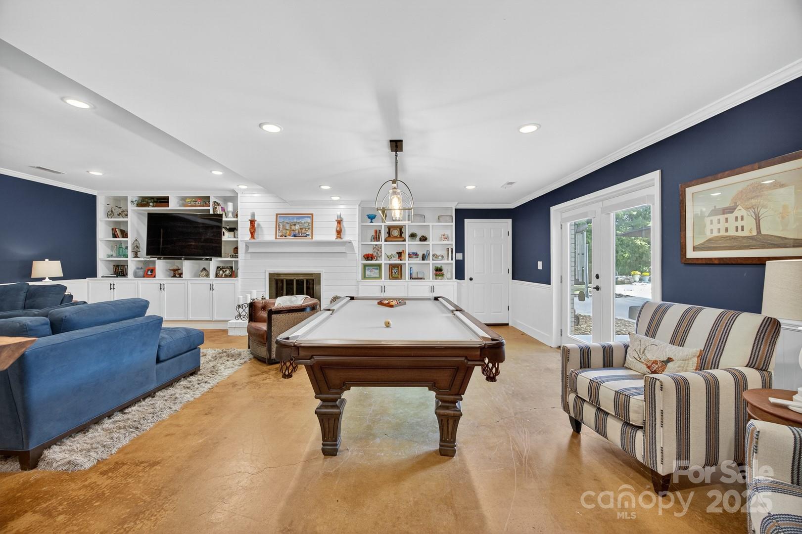 2805 Old Town Club Road